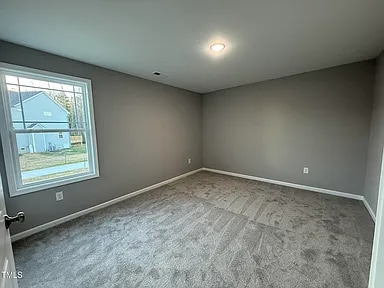 Building Photo - 228 Mahogany Wy