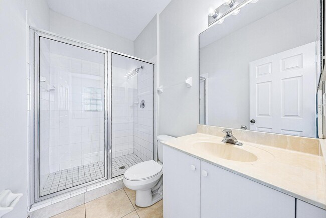 Building Photo - 113 Lighthouse Cir