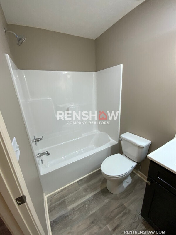 Building Photo - 1716 Harris St