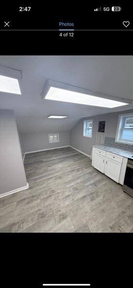 Building Photo - 9142 Main St