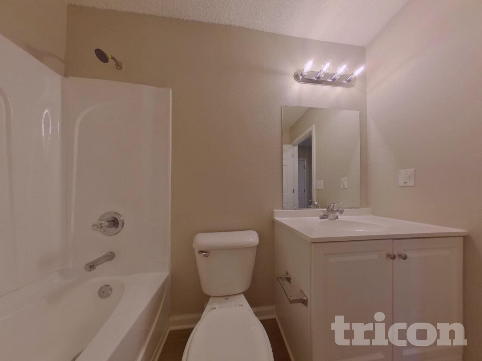 Building Photo - 558 Robins Egg Dr