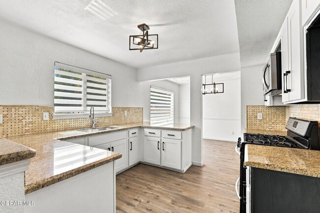 Building Photo - 6728 Dakota Ridge Dr