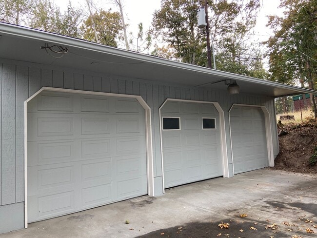 Building Photo - 4757 Cherry Heights Rd