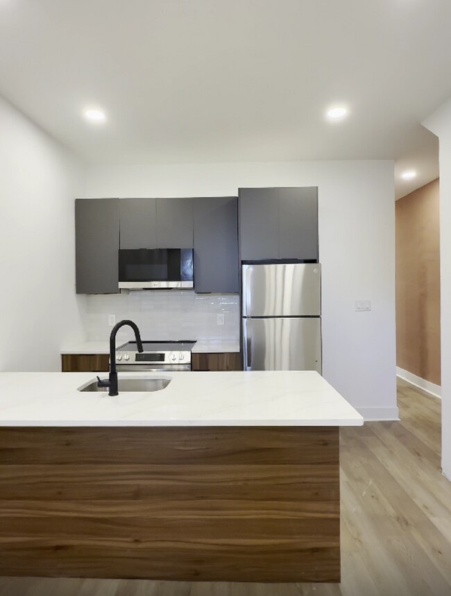 Building Photo - 2456 N 19th St