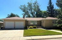 Building Photo - 3249 Monte Vista Dr