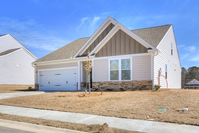 Building Photo - Stunning 4-Bedroom, 3-Bath New Construction Home with Master on Main and Upstairs Retreat