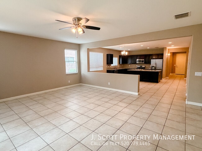 Building Photo - 9411 W Oregon Ave