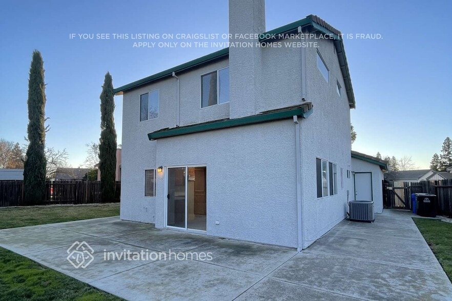 Building Photo - 8710 Clear Star Ct