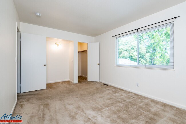 Building Photo - Cambrian Condo | Central A/C | Prime Location