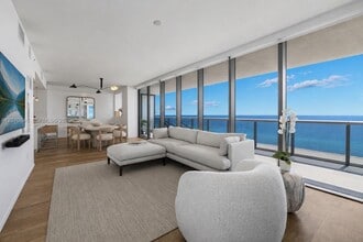 Building Photo - 5875 Collins Ave