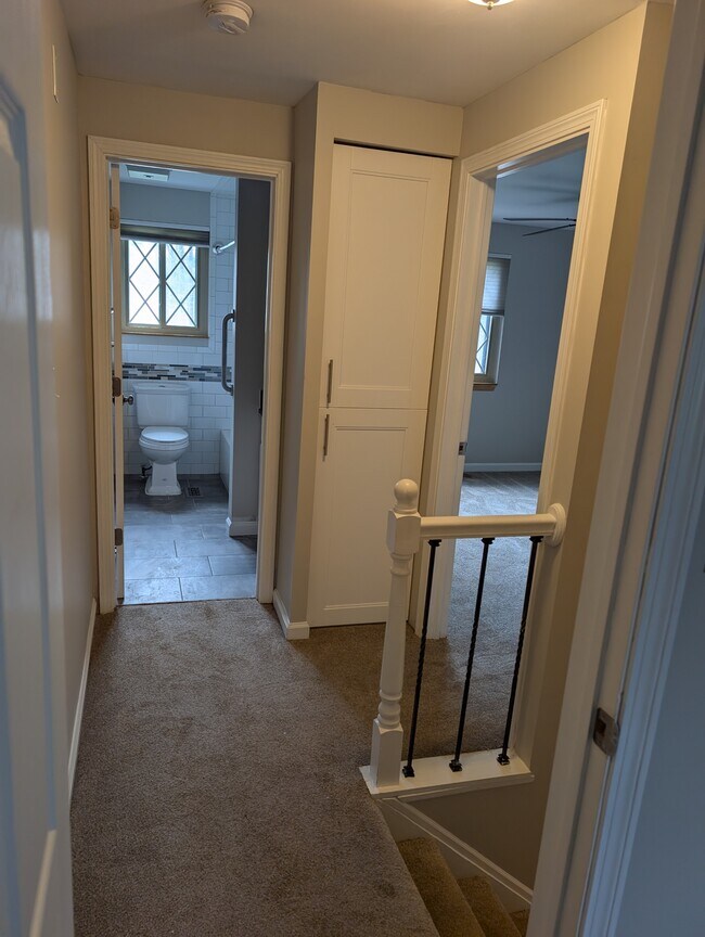 Building Photo - 4853 Berry Hill Ct