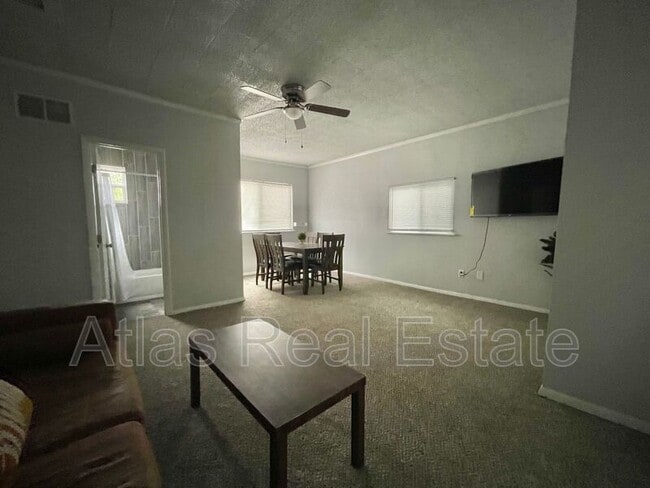 Building Photo - 1611 San Juan St