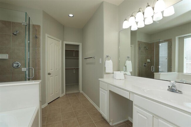 Building Photo - 9603 Red Rugosa Dr