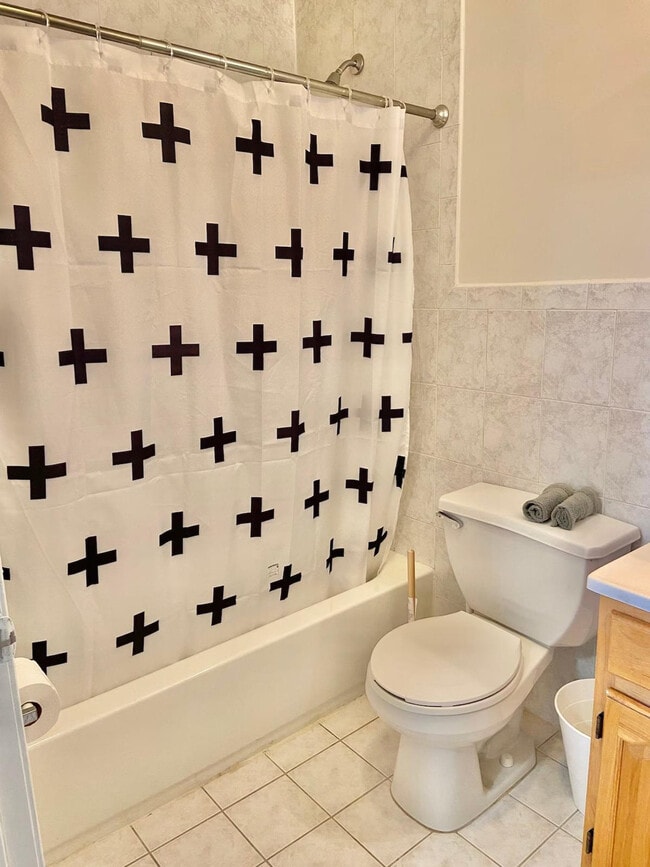 Building Photo - 331 Jefferson St