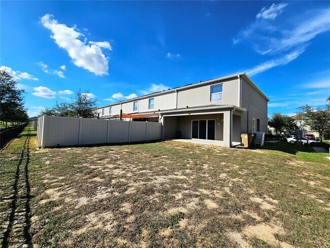 Building Photo - 9022 Wildflower Ln