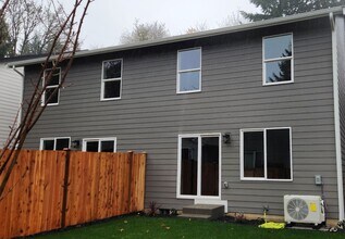 Building Photo - 1820 chipman St SE