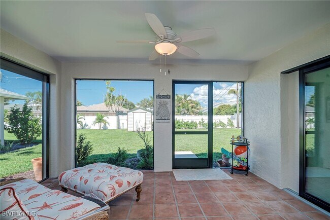 Building Photo - 577 98th Ave N