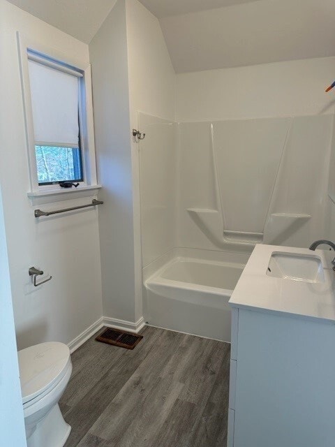 Building Photo - 6 Mayhew St