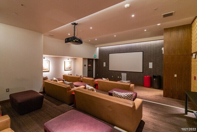 Building Photo - Waihonua 2br 2ba 2pkg (tandem) w/Storage, High Floor, Amenities (Honolulu)