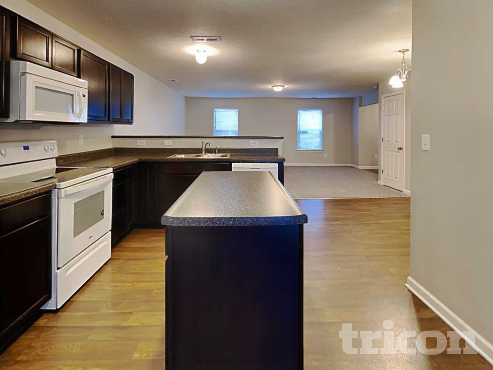 Building Photo - 2391 Bristol Dr