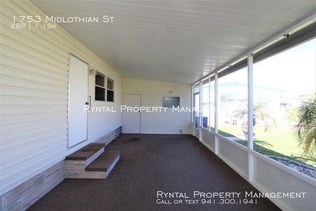 Building Photo - 1753 Midlothian St