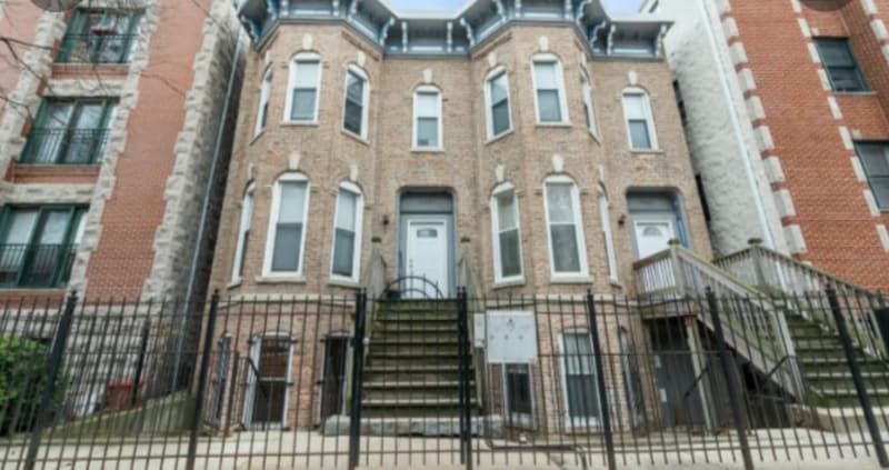 Building Photo - 2321 W Harrison St