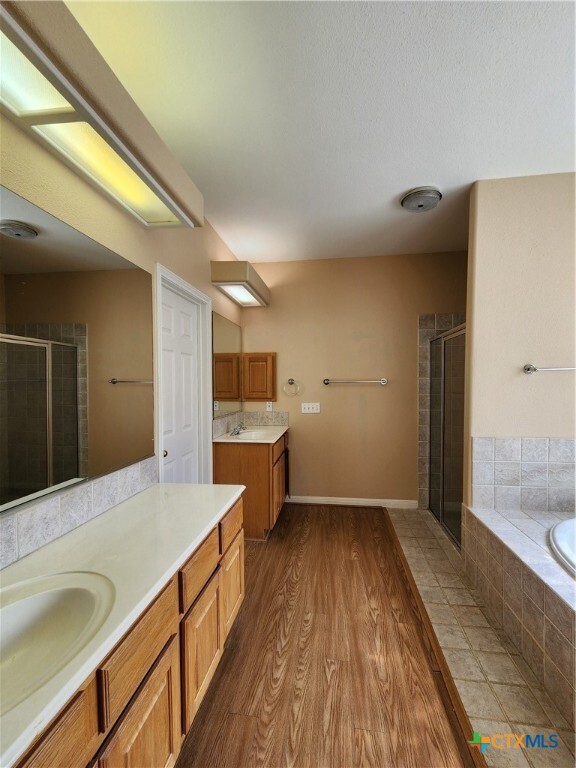 Building Photo - 1771 Oak Glen