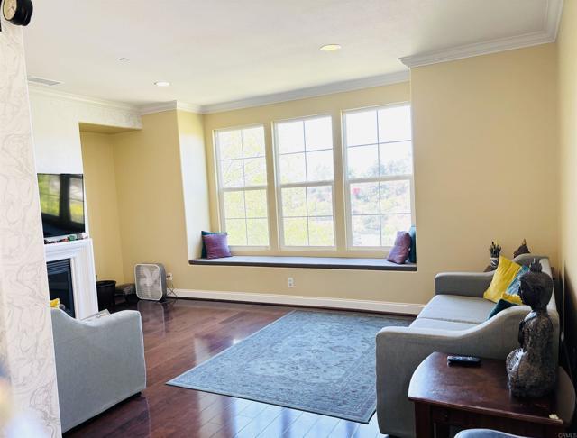 Building Photo - 1421 University Cir