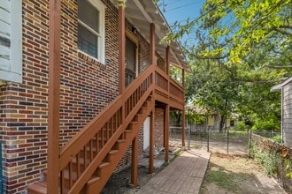 Building Photo - 1130 Avant Ave