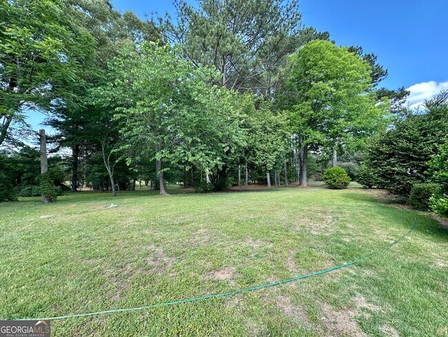 Building Photo - 986 GA-120
