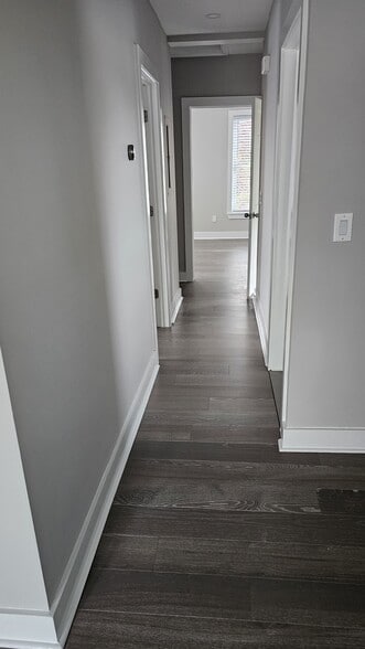 Building Photo - 1753 Rutherford St