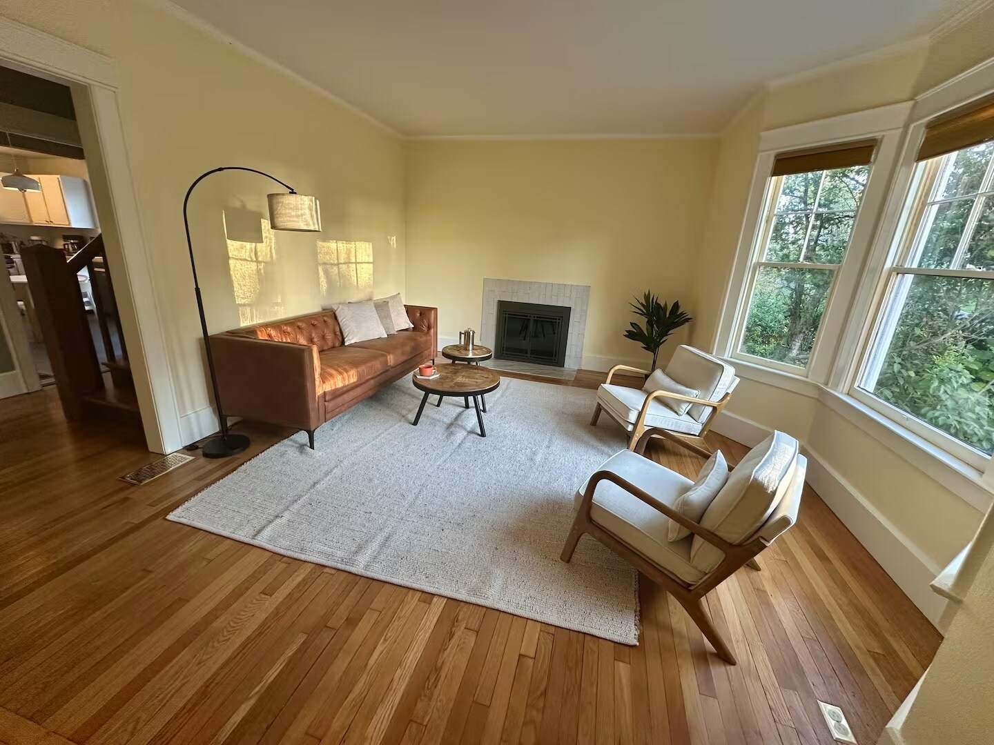 Building Photo - 608 Ackerman Ave