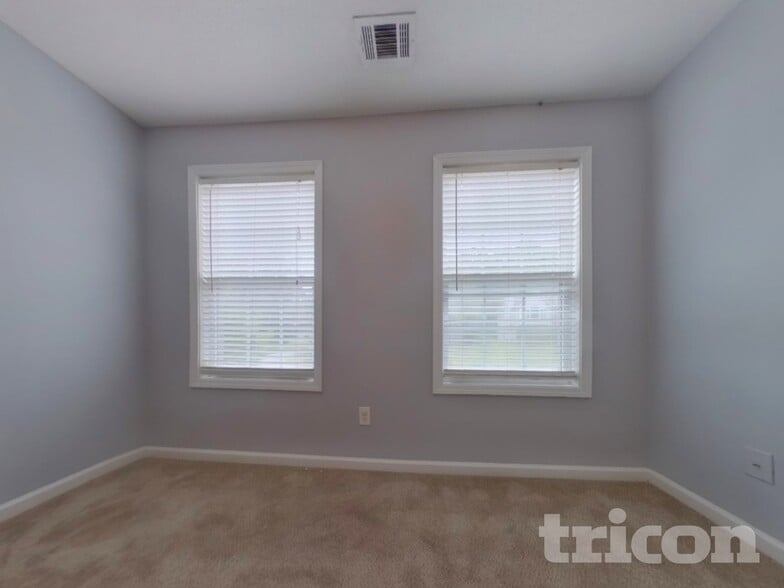 Building Photo - 79 Avery Way