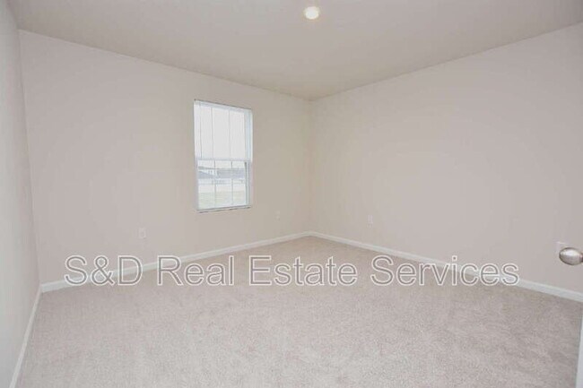 Building Photo - 622 Manchester Path