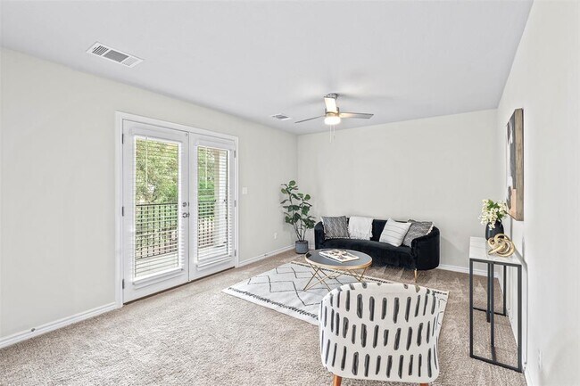 Building Photo - 1808 Pecan Island Dr