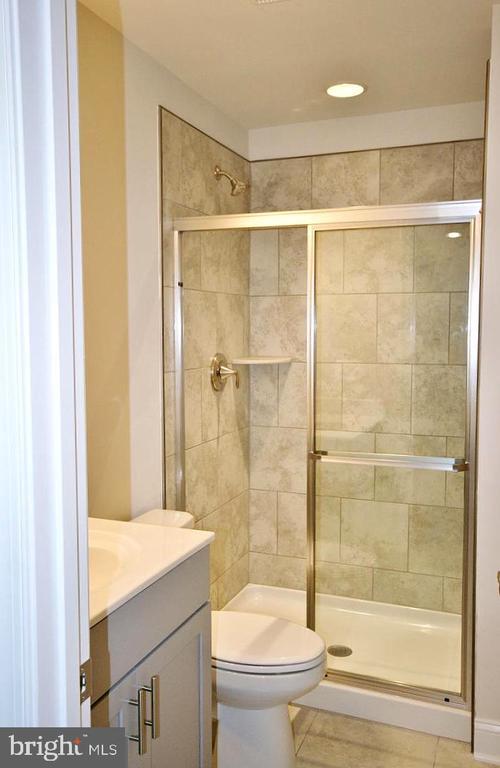 Building Photo - 1528 Witchhazel Cir
