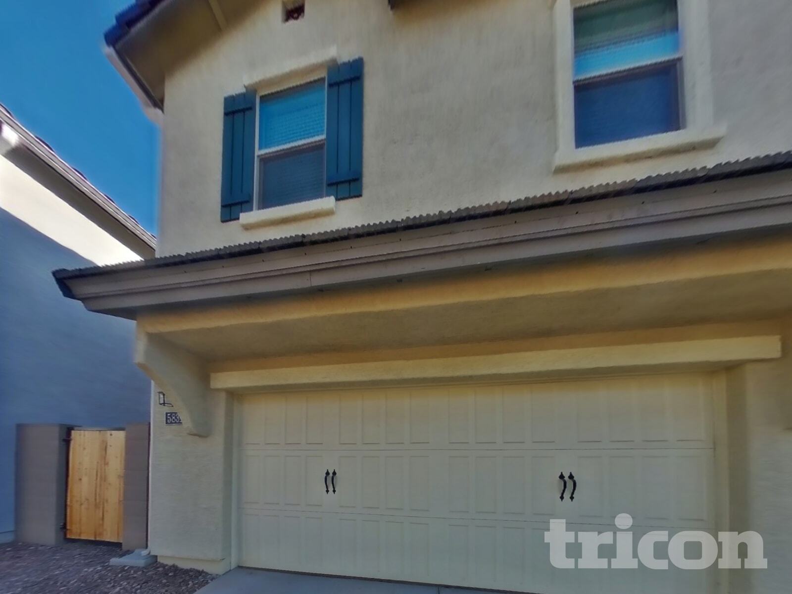 Building Photo - 5830 W Wood St