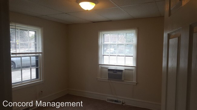 Building Photo - 2 br, 1 bath House - 915 S. English St