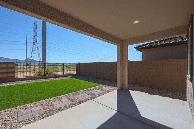 Building Photo - Alamar Living, 4 Bed, 3 Bath Rental!