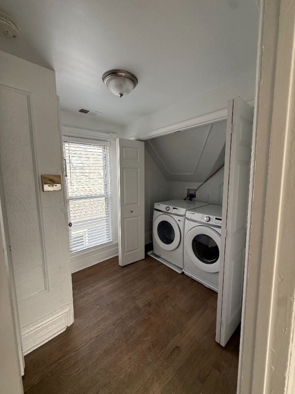 Building Photo - 3111 N Clifton Ave