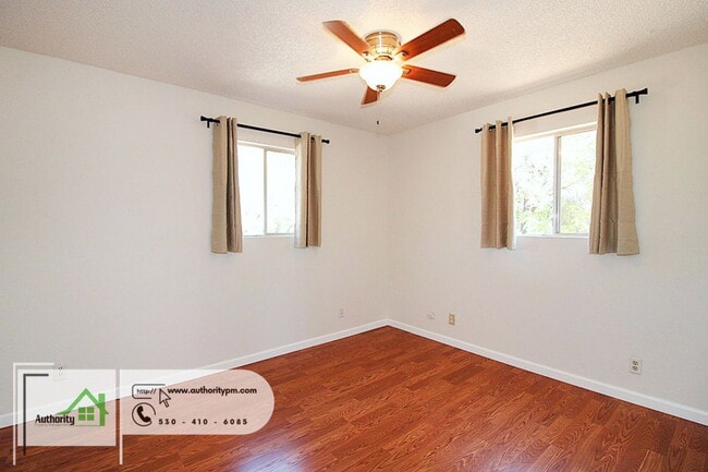 Building Photo - 4071 Vallecito St