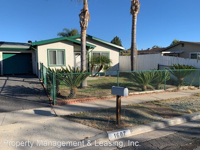 Primary Photo - 2 br, 1 bath House - 1607 Calle Bienvenido