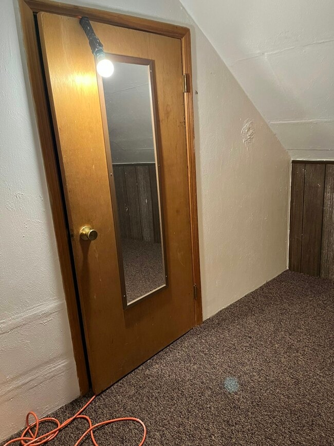 Building Photo - 1261 Lincoln Park Blvd