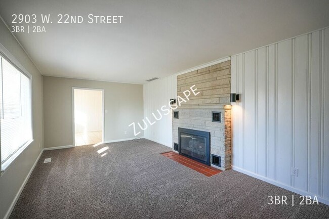 Building Photo - 2903 W 22nd St