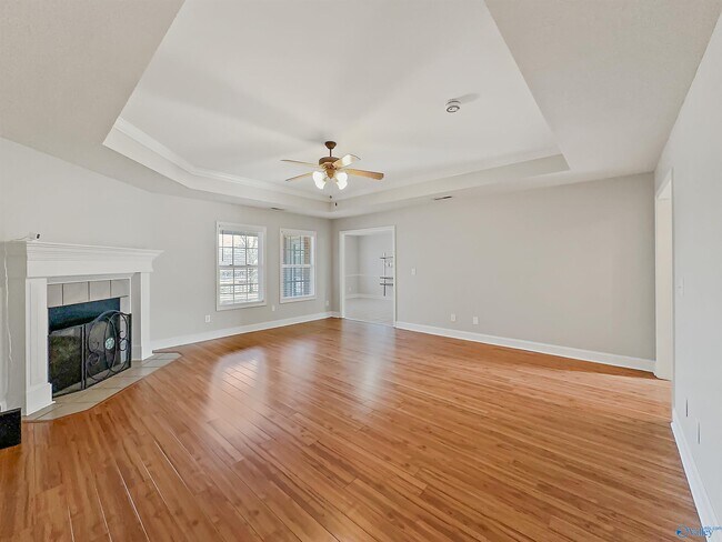 Building Photo - 93 Manor House Dr