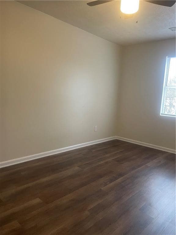 Building Photo - 4957 N Redan Cir