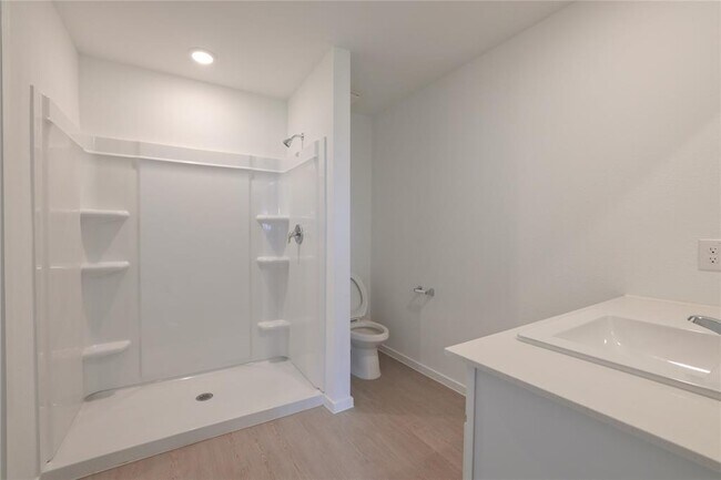 Building Photo - 111 Cedar Elm Ct