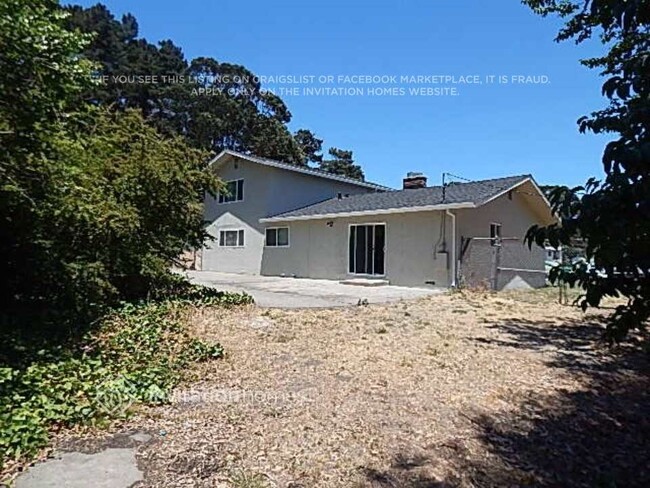 Building Photo - 3000 Phillips Ct