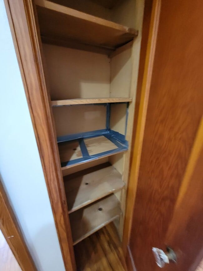 Building Photo - 3 Bedroom Single Family home for Rent