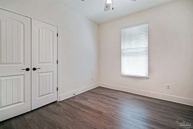 Building Photo - 5214 Arrowhead Rd